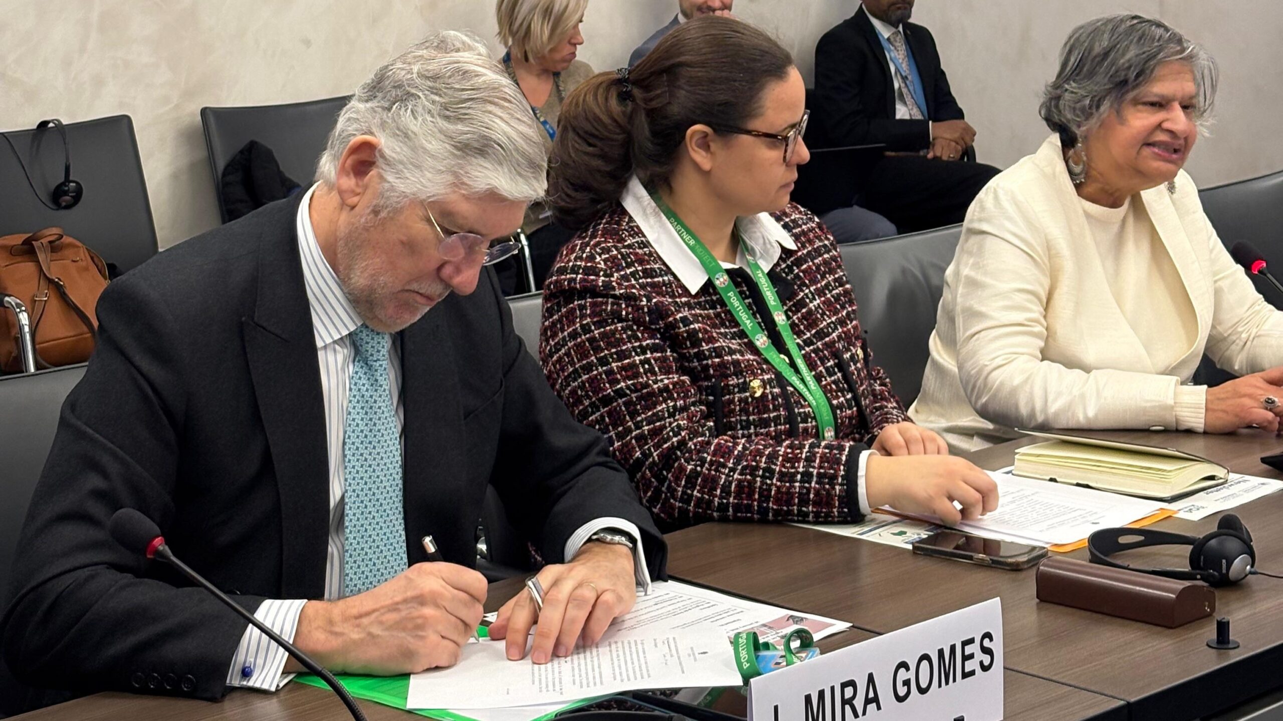 Briefing on Economic, Social and Cultural Rights and the Right to Development